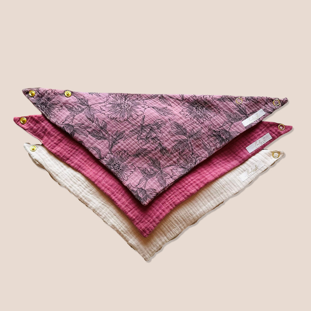 Set 3 Stück personalisierbar Musselin Baby und Kleinkind Halstücher Dreieckstücher Spucktücher Bio Baumwolle Lätzchen Gaze Geschenk Kinder Musselintuch Musselintücher Dreieckstuch Blumen Rosa Blüten Motiv Mädchen Beige Halstuch Louloudi KIDS