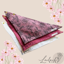 Laden Sie das Bild in den Galerie-Viewer, 3er Set Musselin Dreieckstücher Louloudi II