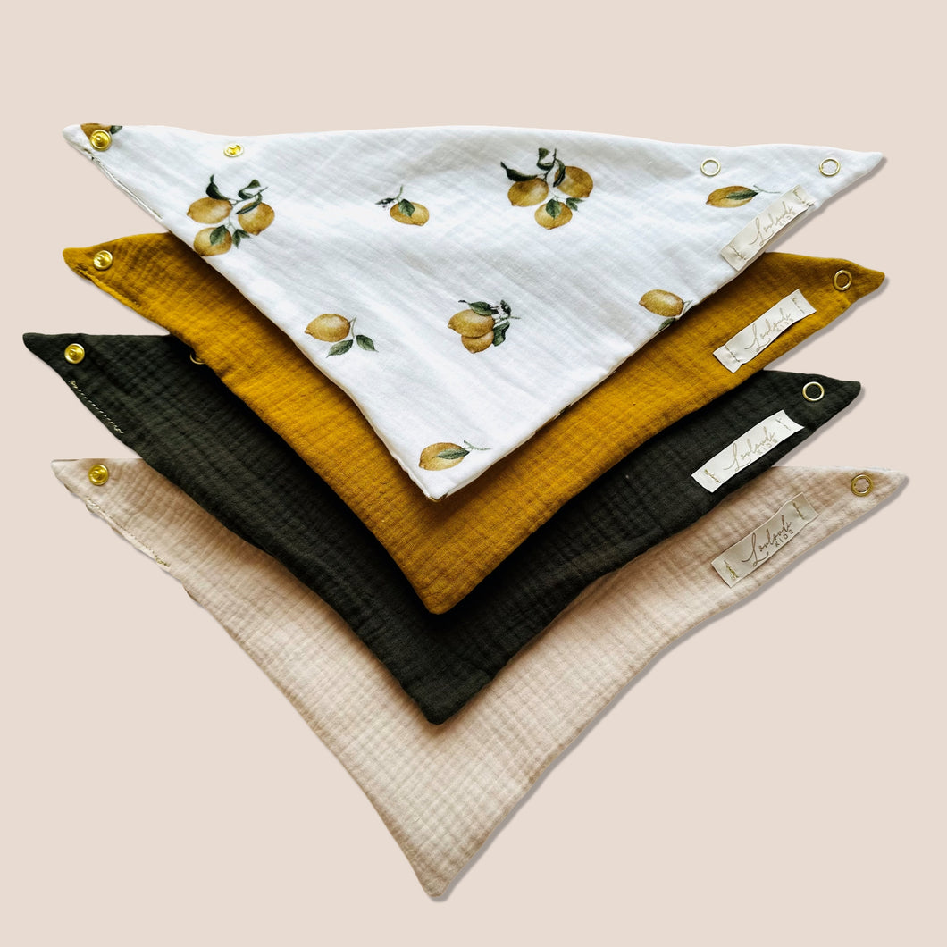 Set 4 Stück personalisierbar Musselin Baby und Kleinkind Halstücher Dreieckstücher Spucktücher Bio Baumwolle Lätzchen Gaze Geschenk Kinder Musselintuch Musselintücher Dreieckstuch Zitronen Motiv Beige Halstuch Louloudi KIDS