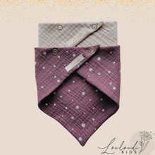 Laden Sie das Bild in den Galerie-Viewer, Set 2 Stück personalisierbar Musselin Baby und Kleinkind Halstücher Dreieckstücher Spucktücher Bio Baumwolle Lätzchen Gaze Geschenk Kinder Musselintuch Musselintücher Dreieckstuch mit Punkten Pünktchen gepunktet Polka Dot Beige Halstuch Louloudi KIDS