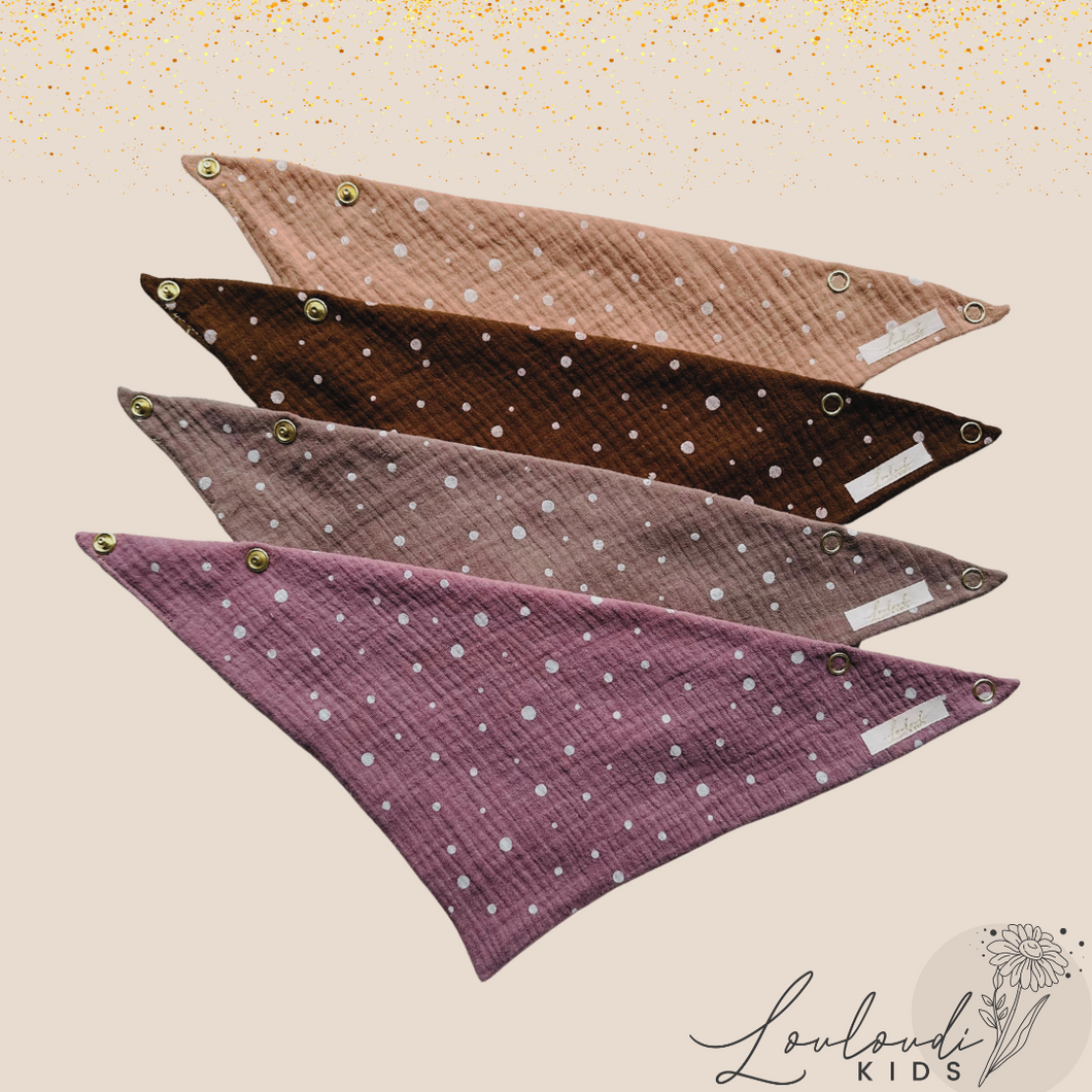 Set 4 Stück personalisierbar Musselin Baby und Kleinkind Halstücher Dreieckstücher Spucktücher Bio Baumwolle Lätzchen Gaze Geschenk Kinder Musselintuch Musselintücher Dreieckstuch mit Punkten Pünktchen gepunktet Pola Dot Beige Halstuch Louloudi KIDS