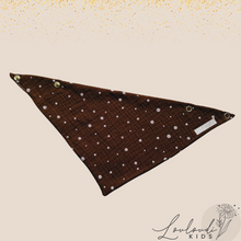 Laden Sie das Bild in den Galerie-Viewer, Set 4 Stück personalisierbar Musselin Baby und Kleinkind Halstücher Dreieckstücher Spucktücher Bio Baumwolle Lätzchen Gaze Geschenk Kinder Musselintuch Musselintücher Dreieckstuch mit Punkten Pünktchen gepunktet Pola Dot Beige Halstuch Louloudi KIDS